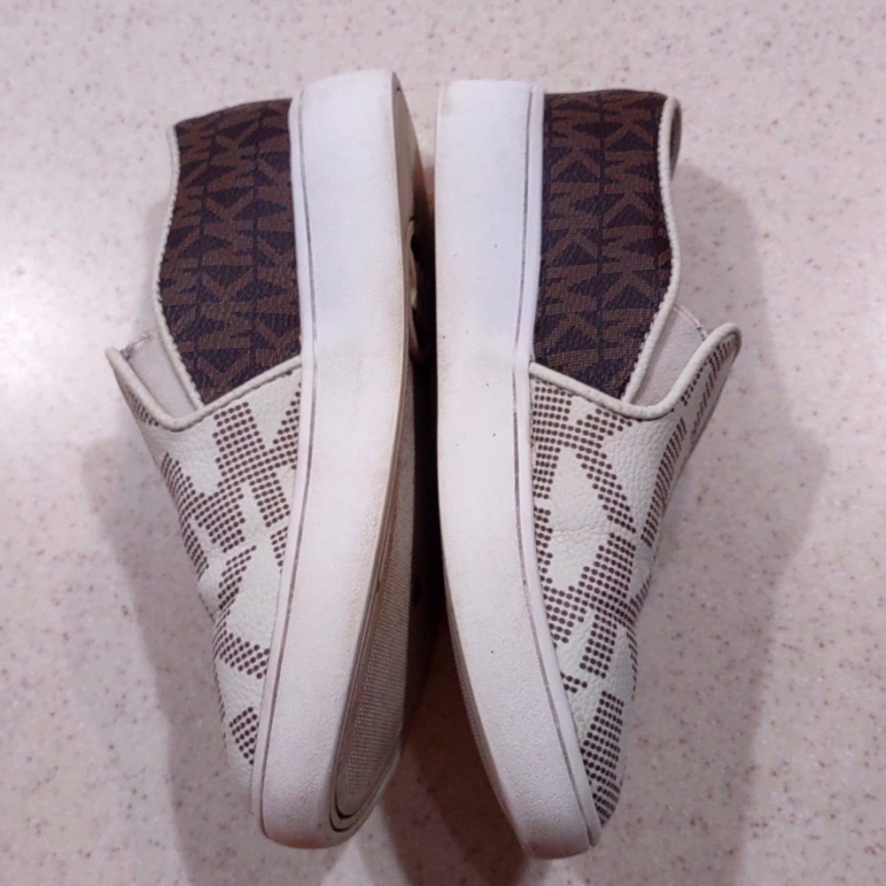 Michael Kors Little Girl's Jem Castro Logo Print Slip-on Shoes Size 11 GUC - Picture 5 of 14
